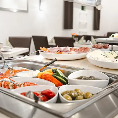 Hotel Sletz Parkhotel 3*