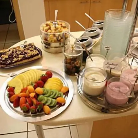 Sletz Parkhotel 호텔