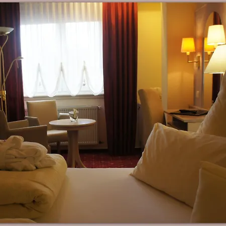 Sletz Parkhotel Hotel 3*
