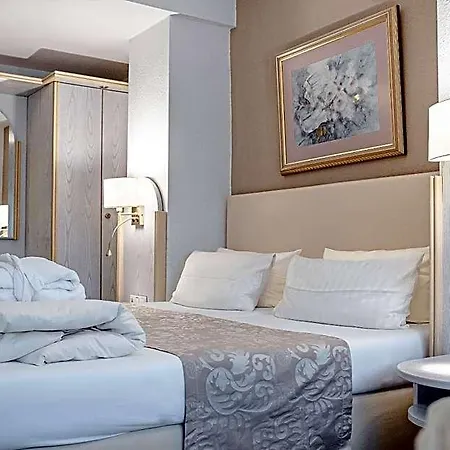Sletz Parkhotel 3*