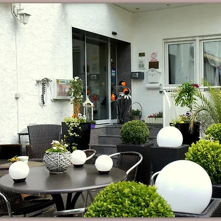 Sletz Parkhotel 3*