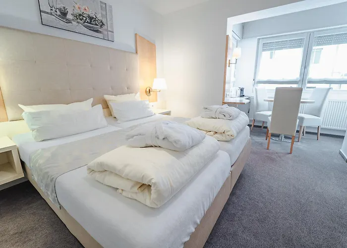 Szálloda Sletz Parkhotel